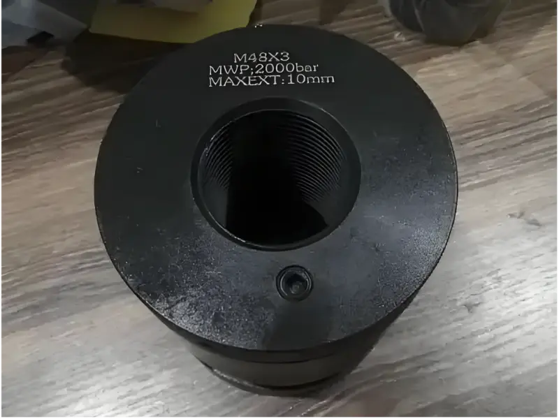 Iz tovornjaka pušča olje? 